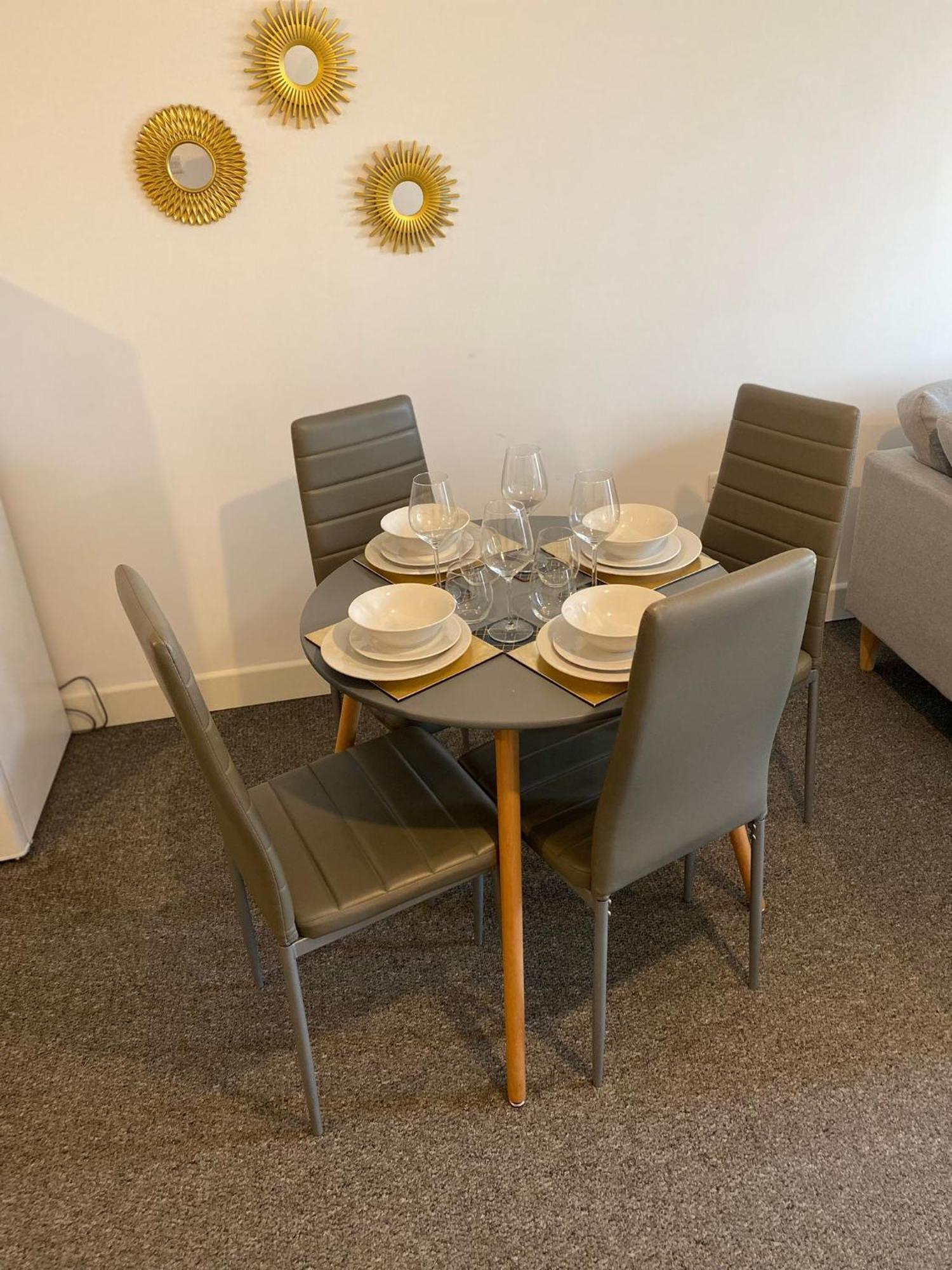 Livestay-New Private Apartment Building Minutes From Heathrow 斯劳 外观 照片
