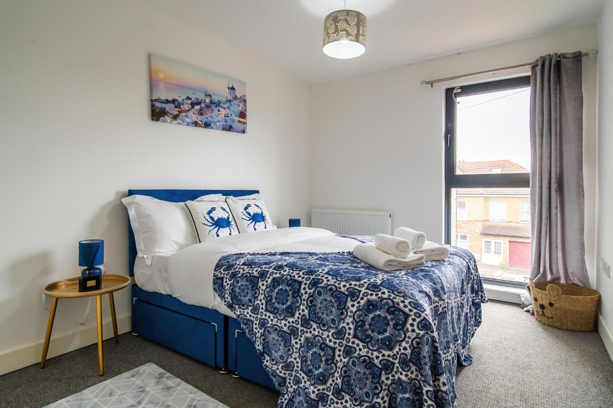 Livestay-New Private Apartment Building Minutes From Heathrow 斯劳 外观 照片