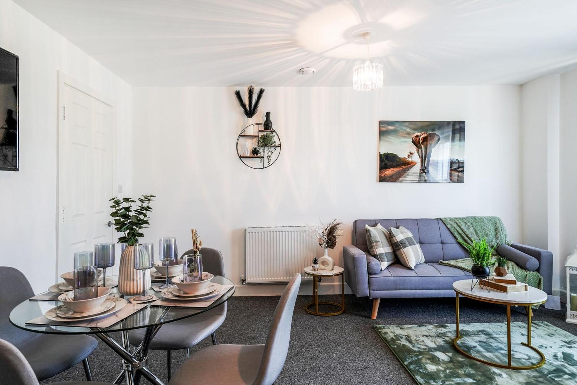 Livestay-New Private Apartment Building Minutes From Heathrow 斯劳 外观 照片